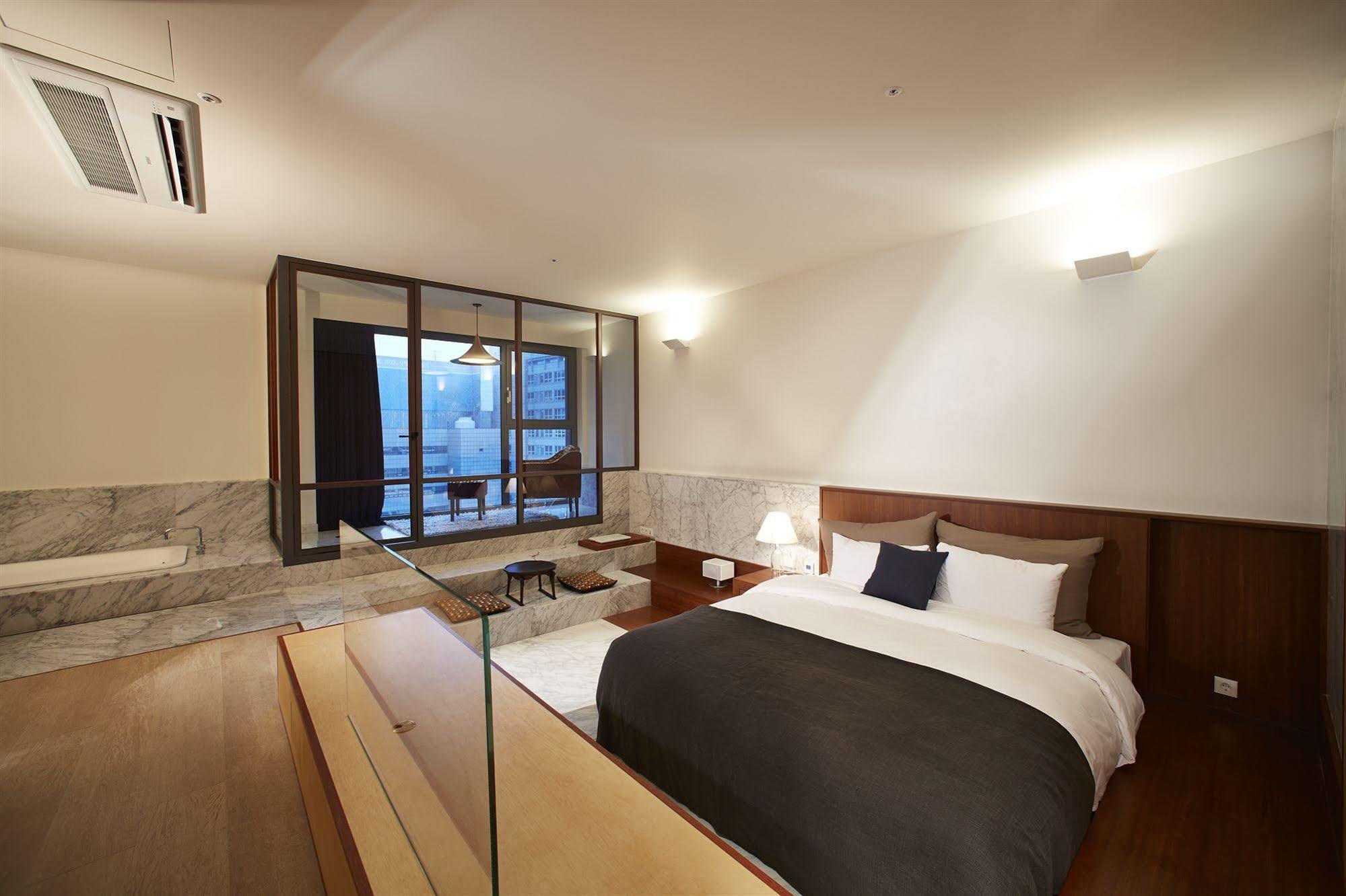 Snow Hotel Seul Zewnętrze zdjęcie